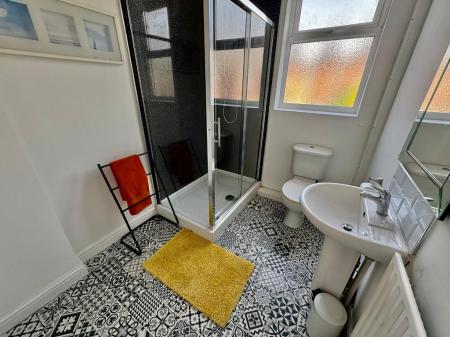 1 bedroom Terraced House to let in (Room 2) Osmaston Street, Lenton, Nottingham, NG7