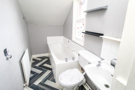 2 bedroom Terraced House for sale in Crossman Street, Sherwood, Nottingham, NG5