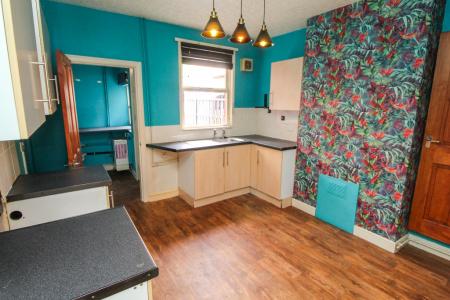 2 bedroom Terraced House for sale in Crossman Street, Sherwood, Nottingham, NG5