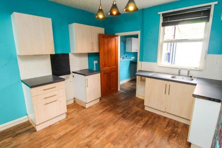 2 bedroom Terraced House for sale in Crossman Street, Sherwood, Nottingham, NG5