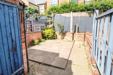 2 bedroom Terraced House for sale in Crossman Street, Sherwood, Nottingham, NG5