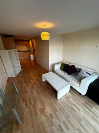 1 bedroom Flat to let in Waterfront Plaza, Nottingham, NG2