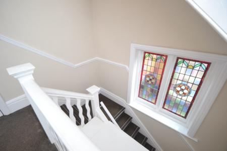 2 bedroom Flat to let in Musters Road, West Bridgford, NG2
