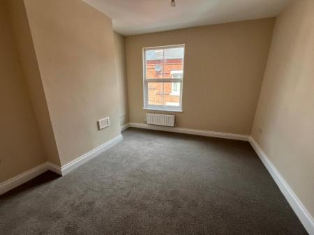 3 bedroom Terraced House to let in Albion Terrace, Ilkeston, DE7