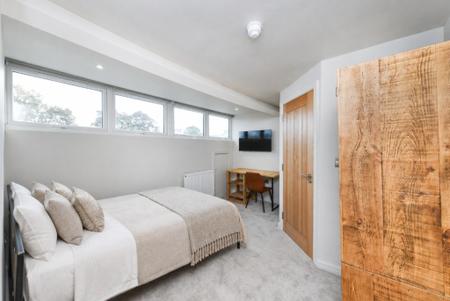 2 bedroom Flat to let in Clarendon Street, City Centre, Nottingham, NG1