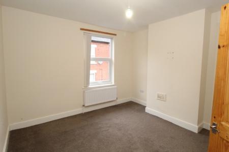 3 bedroom Terraced House to let in Essex Street, Ilkeston, DE7