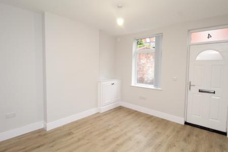3 bedroom Terraced House to let in Essex Street, Ilkeston, DE7