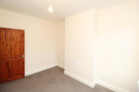 2 bedroom Terraced House to let in Fretwell Street, Nottingham, NG7