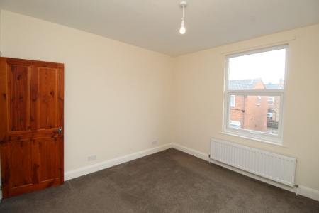 2 bedroom Terraced House to let in Fretwell Street, Nottingham, NG7