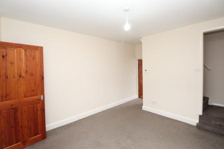 2 bedroom Terraced House to let in Fretwell Street, Nottingham, NG7