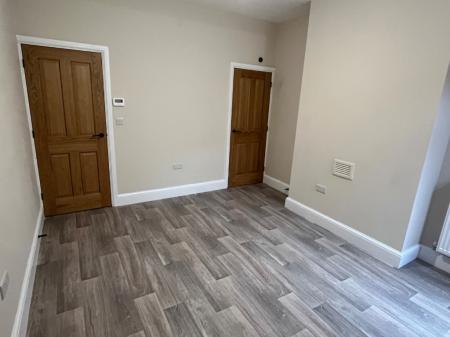 2 bedroom Terraced House to let in Birrell Road, Nottingham, NG7