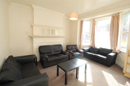 1 bedroom Terraced House to let in (Room 1) Derby Road, Lenton, Nottingham, NG7