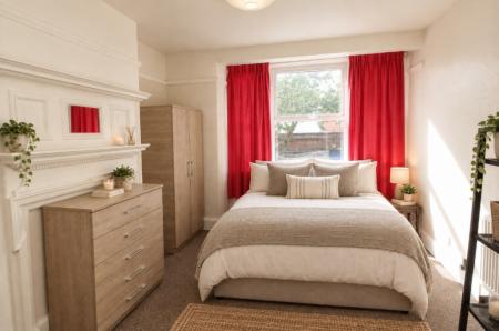 1 bedroom Terraced House to let in (Room 1) Derby Road, Lenton, Nottingham, NG7