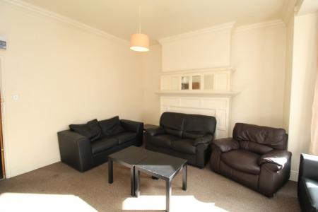 1 bedroom Terraced House to let in (Room 1) Derby Road, Lenton, Nottingham, NG7