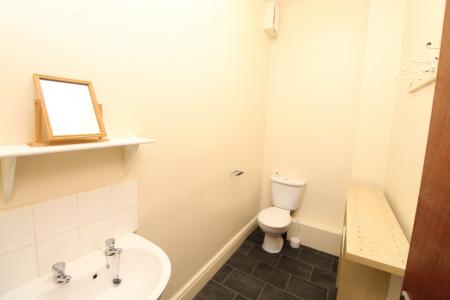 1 bedroom Terraced House to let in (Room 1) Derby Road, Lenton, Nottingham, NG7