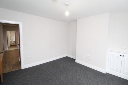 3 bedroom Flat to let in Rutland Street, Ilkeston, DE7