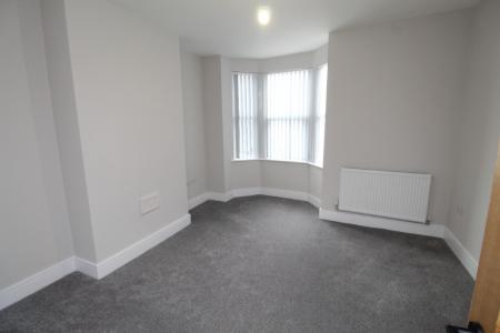 3 bedroom Flat to let in Rutland Street, Ilkeston, DE7