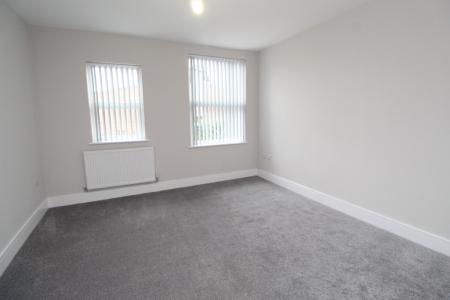3 bedroom Flat to let in Rutland Street, Ilkeston, DE7