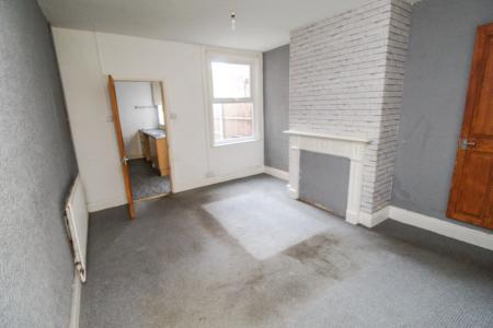 2 bedroom Terraced House for sale in Norman Street, Netherfield, Nottingham, NG4