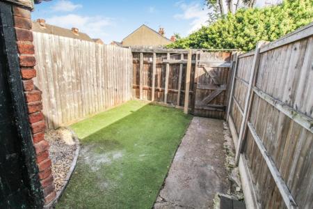 2 bedroom Terraced House for sale in Norman Street, Netherfield, Nottingham, NG4