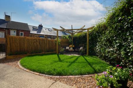 4 bedroom Semi-detached house for sale in Marston Road, Sheffield, S10