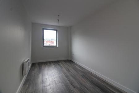 2 bedroom Flat for sale in The Metis