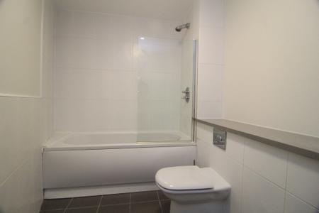 2 bedroom Flat for sale in The Metis
