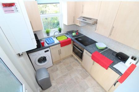 5 bedroom Property to let in Western Road, S10