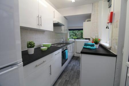 5 bedroom Property to let in Slinn Street, S10