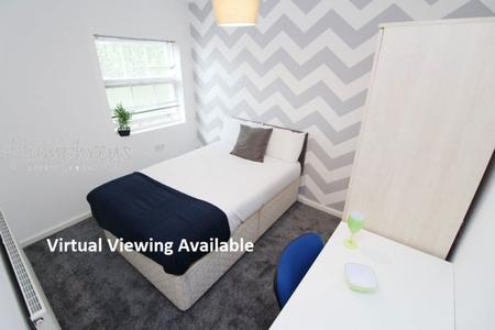 1 bedroom Property to let in Glossop Road, S10 2GZ