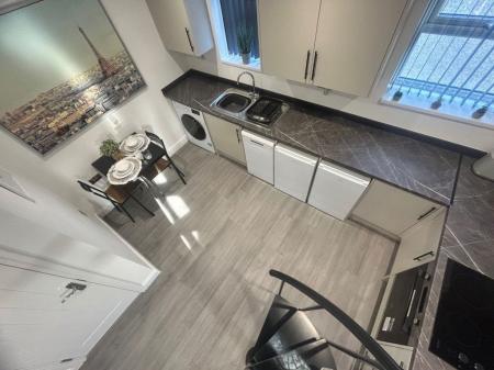 2 bedroom Property to let in Firth Park Road, S5