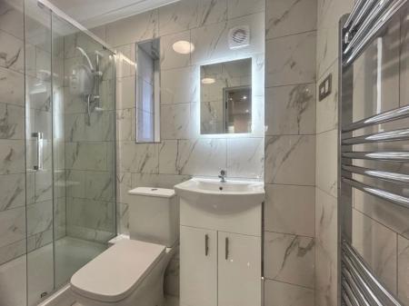 2 bedroom Property to let in Firth Park Road, S5