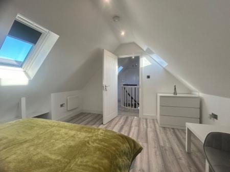 2 bedroom Property to let in Firth Park Road, S5