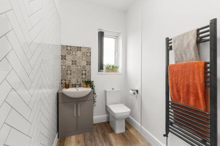 3 bedroom Semi-detached house for sale in Chesterfield Road, S42