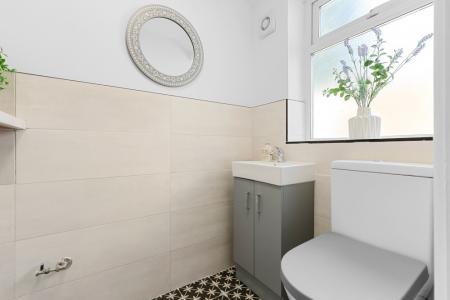 3 bedroom Semi-detached house for sale in Chesterfield Road, S42