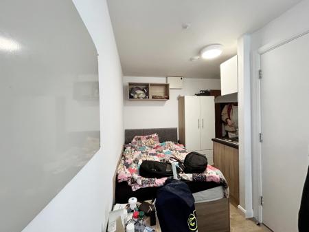 0 bedroom Studio flat for sale in Castlegate, Sheffield, S3