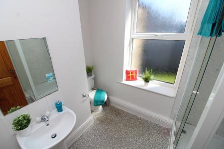 5 bedroom Terraced House for sale in Brighton Terrace Road, Sheffield, S10