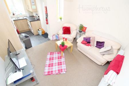 3 bedroom Property to let in Churchill Road, S10