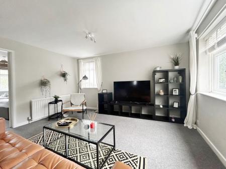 2 bedroom Property to let in ~Springvale Road, S6 3NT