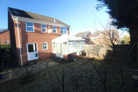 4 bedroom Property to let in Sandygate Grange Drive, S10 5NW