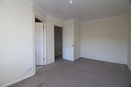 4 bedroom Property to let in Sandygate Grange Drive, S10 5NW