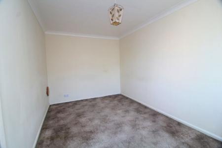 4 bedroom Property to let in Sandygate Grange Drive, S10 5NW