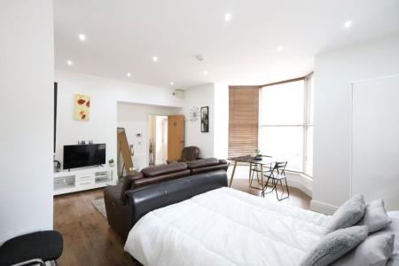 1 bedroom Studio flat to let in Brunswick Street, S10 2FL