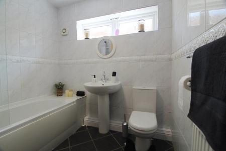 2 bedroom Property to let in Standon Drive S9 1PL