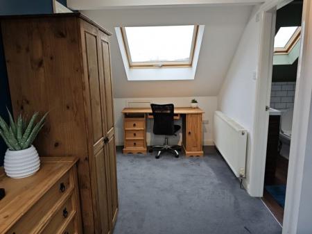 1 bedroom Property to let in Whitehouse Lane, S6