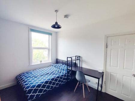 1 bedroom Property to let in Whitehouse Lane, S6