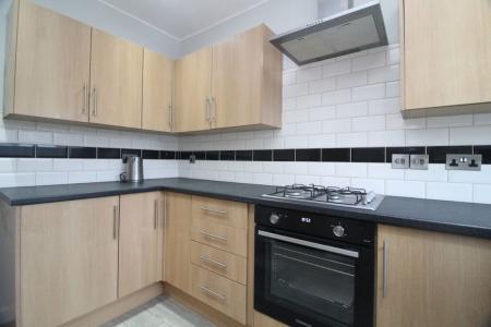 2 bedroom Property to let in S17 4QD
