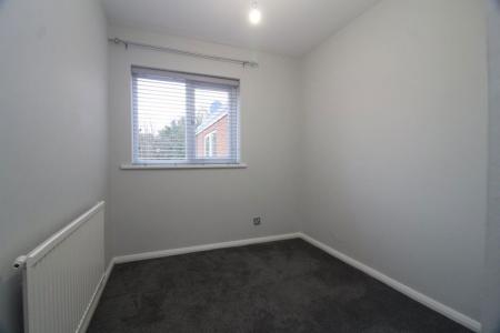 2 bedroom Property to let in S17 4QD