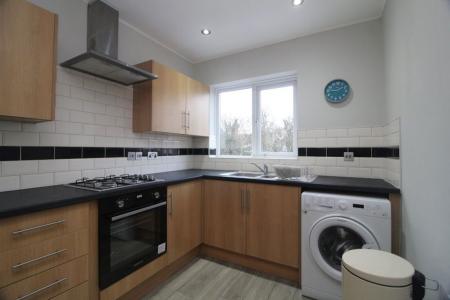 2 bedroom Property to let in S17 4QD