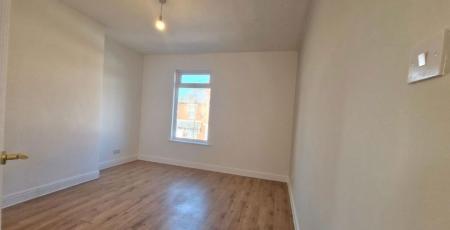 2 bedroom Property to let in Raby Street, Sheffield